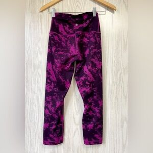 Lululemon Wunder Under Pink Tie Dye Cropped Leggings. Size 2 EUC
